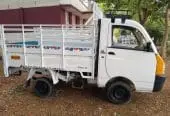 Mahindra Maximo