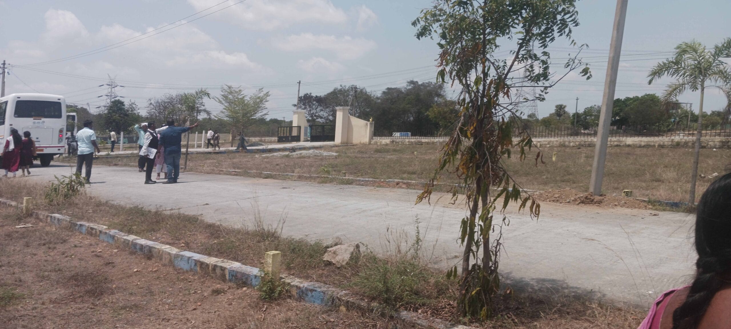 LAKE VIEW PREMIUM VILLA PLOTS