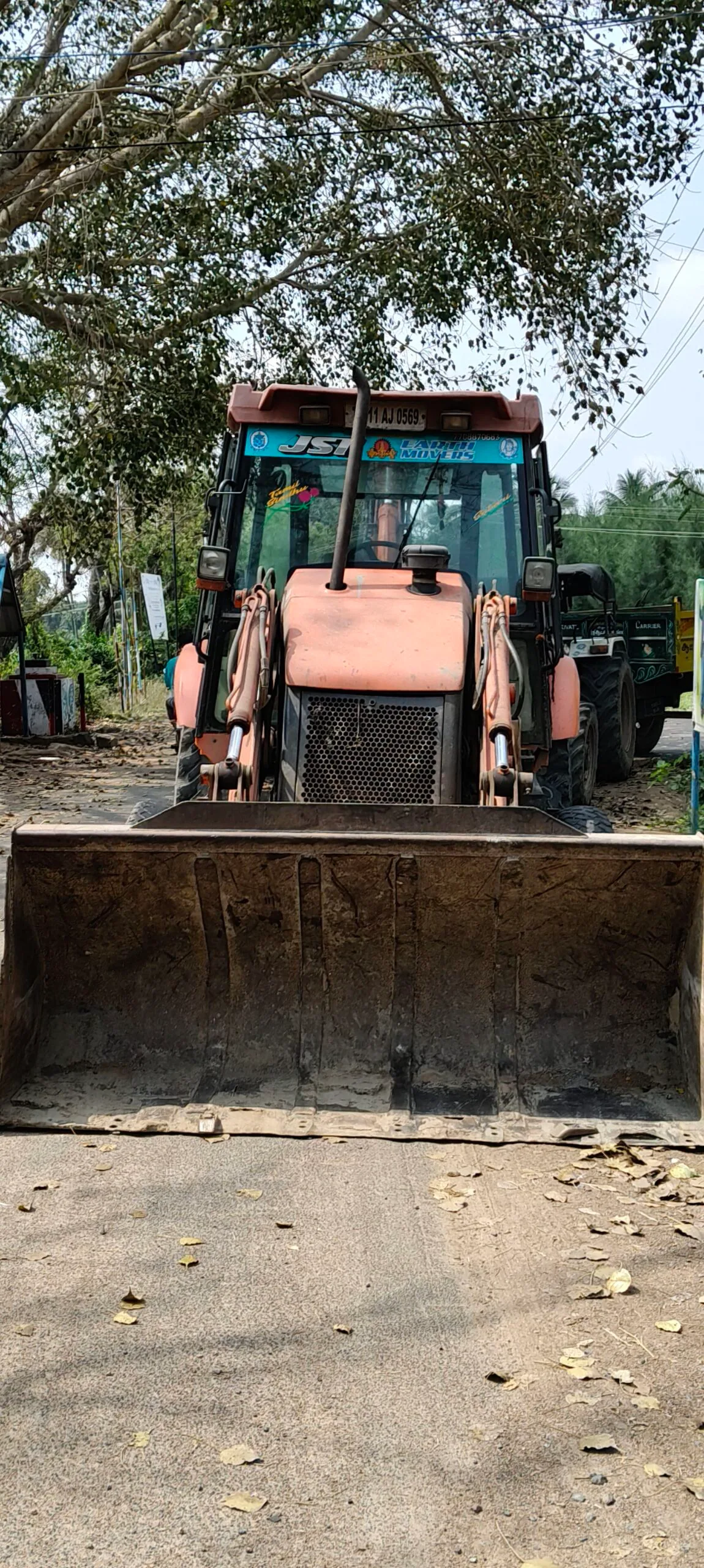 Tata SHINRAI 2018 – Heavy Equipment for Sale
